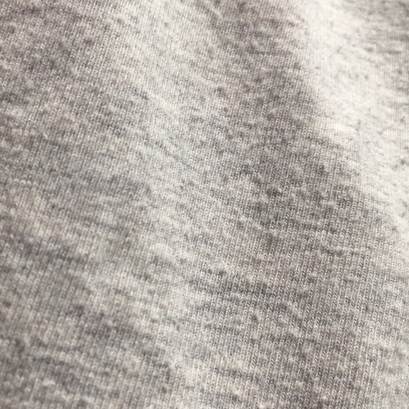 ❤︎𝚐𝚛𝚊𝚢 𝚝𝚊𝚗𝚔❤︎ - Picture 2 of 5